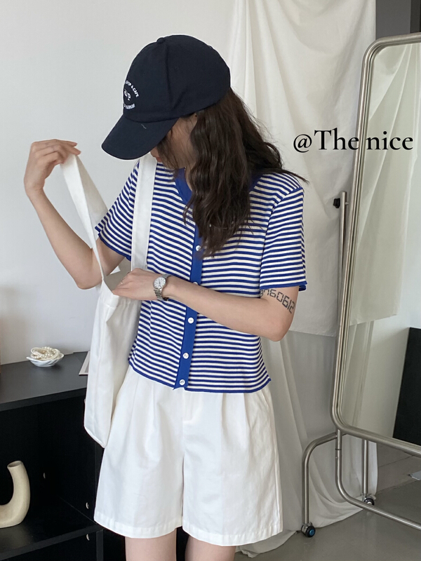 [the nice] Korean round neck open button striped T-shirt 00326\hjy