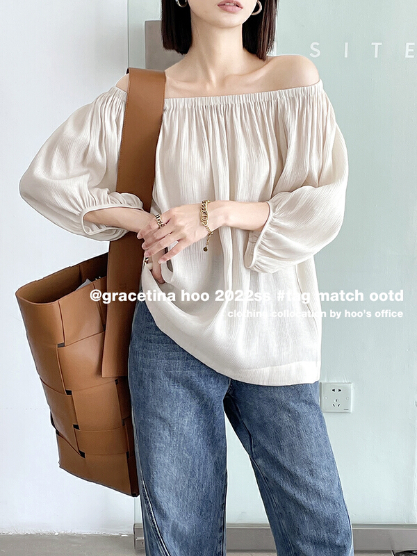 [gracetina Hoo] high gloss loose off shoulder shirt cs6218