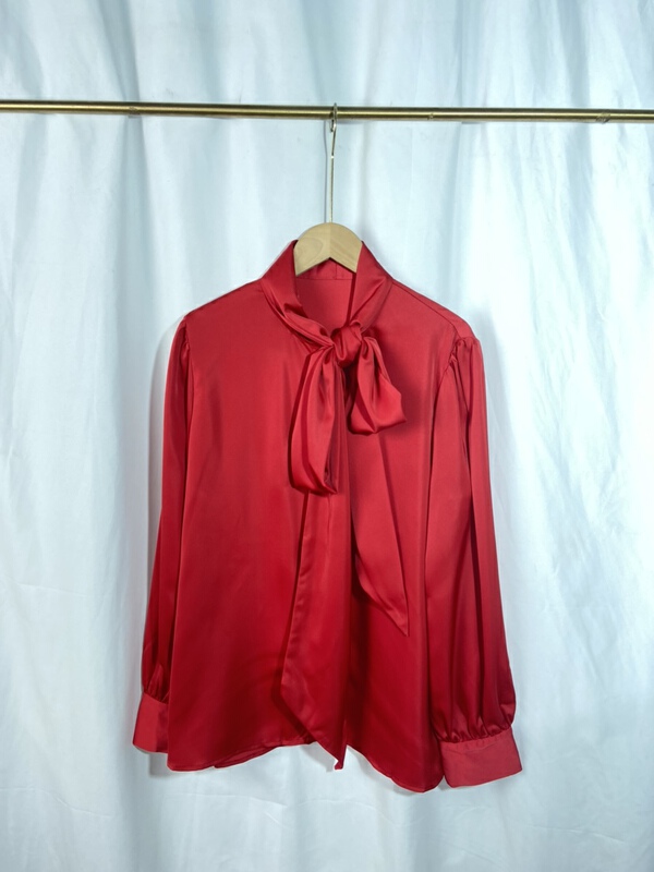 [Yi show shop] lace up simple loose shirt 1621\\cl