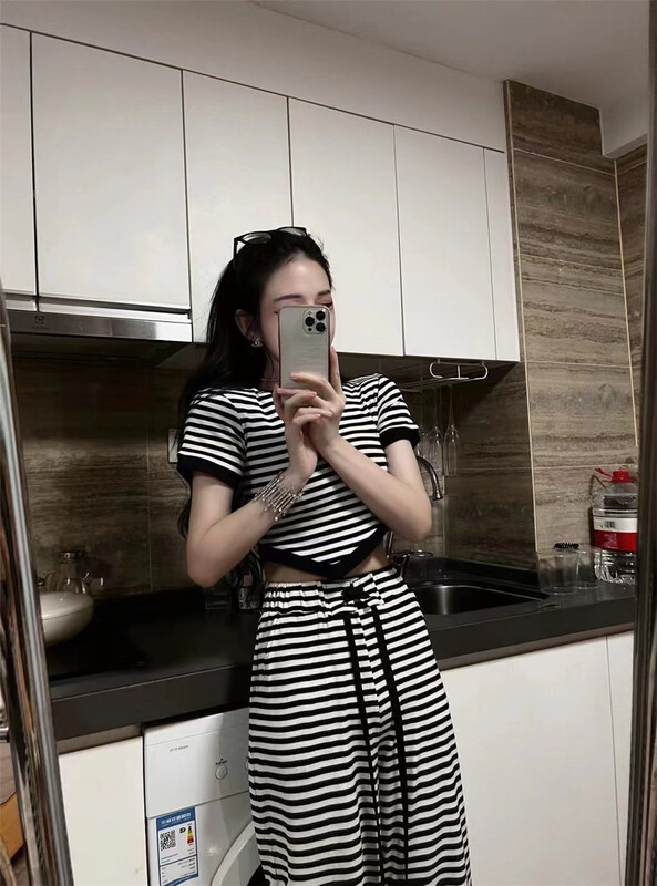 [Julia] Korean round neck stripe short sleeve T-shirt + elastic waist casual pants set ys1-978\pcz