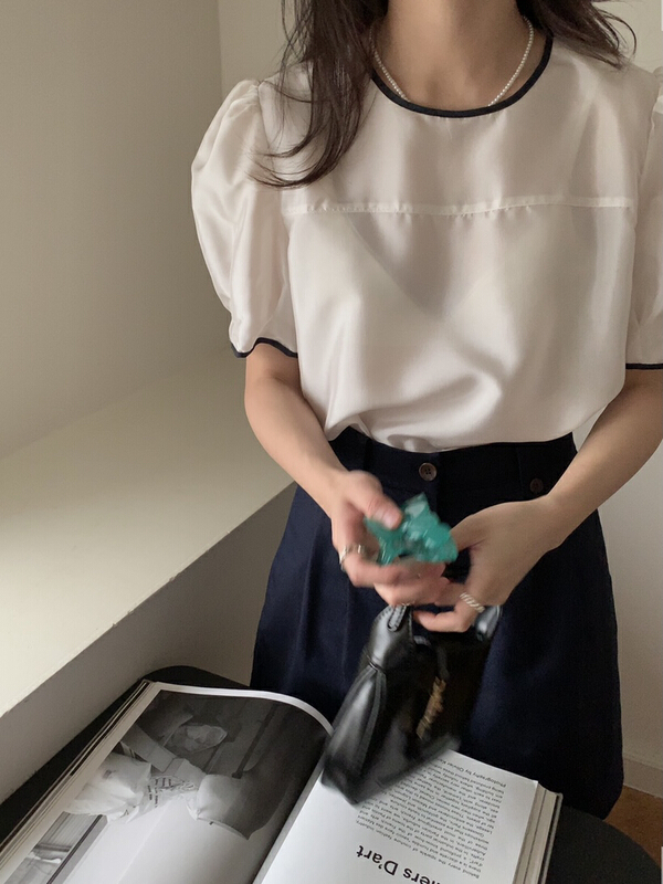 [Gabrielle] simple bubble sleeve light silk blouse b2305\zxl