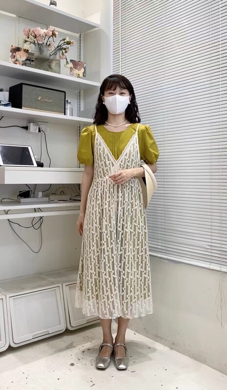 [c.hfeiyang] round neck bubble sleeve blouse + sexy hollow out dress set 6852\hbx