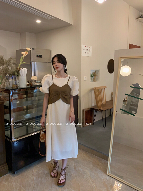[gs.good star] Korean version lady bowknot suspender Vest + bubble sleeve dress set 22386\hjy