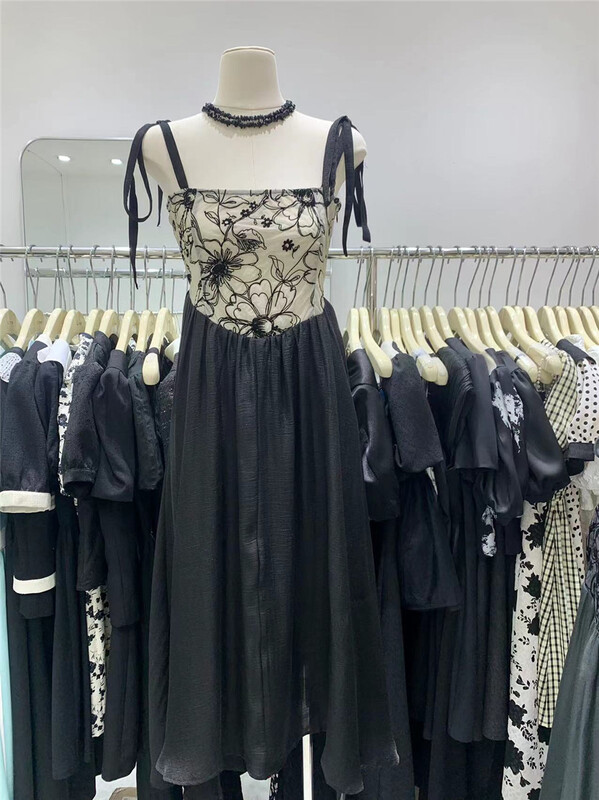 [u.me] elegant suspender Jacquard Dress 10016\hjy