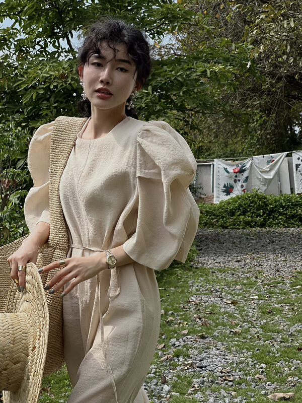 [all in] French Style Bubble Sleeve slit dress (with belt) 4226\ozq