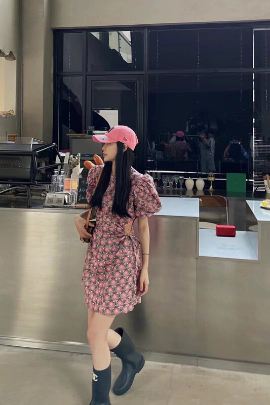 [mi ni] bubble sleeve and waist leakage design garden floral dress 1402\pcz