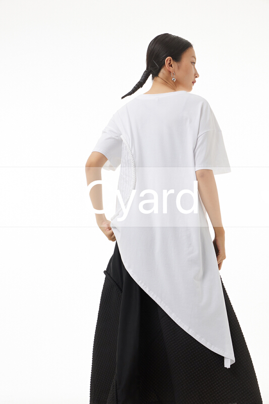 [cyard] Korean version irregular hem side slit short sleeve T-shirt 90376# L