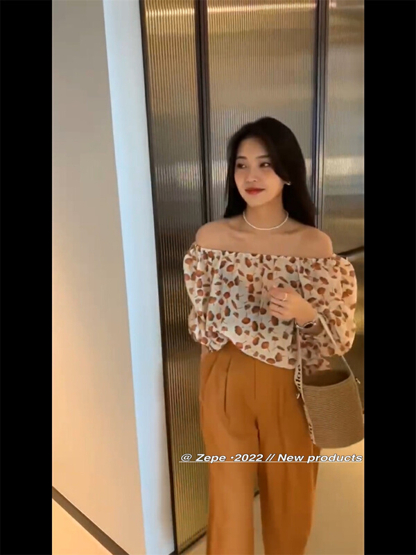 [Ze] ladies' straight neck shirt 8682\ll
