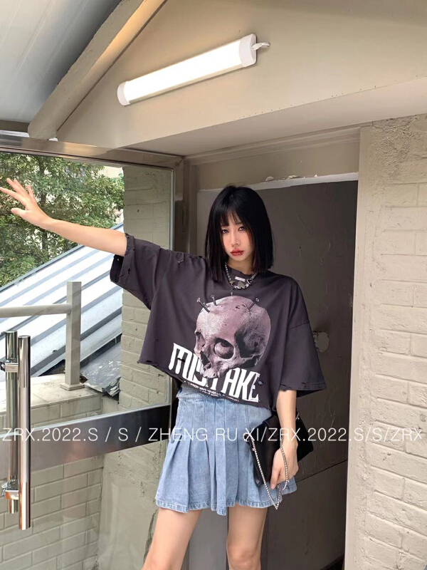 [zhengruxi] skull printed washing hole short sleeve T-shirt 11729\wtt
