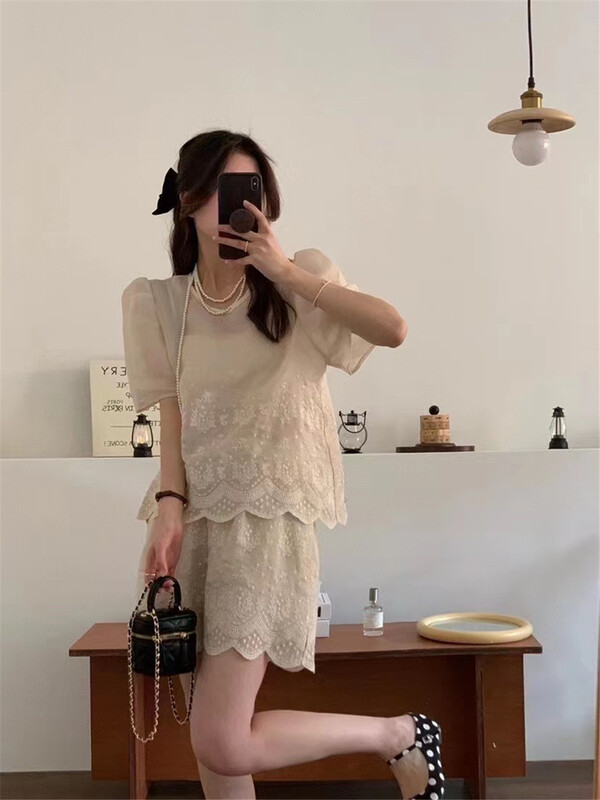 [sway] casual round neck embroidered shirt + simple and versatile comfortable casual Shorts Set 809\xyy