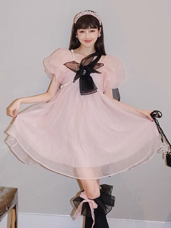 [Xinran] a small minority designed a sweet and fluffy dress (with bow chain) 9513\pcz