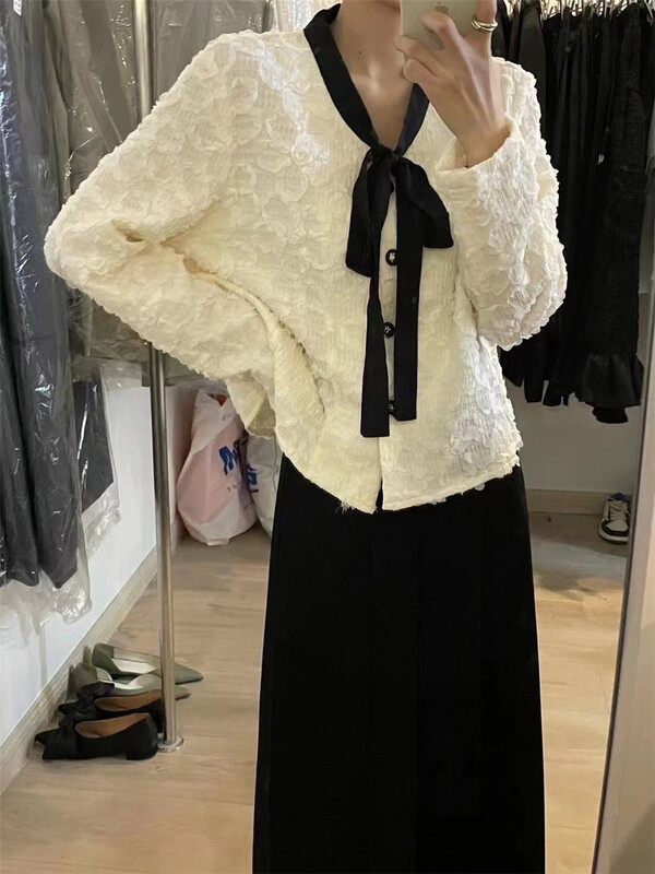 New year in early spring! [Susan] V-neck soft tie shirt z898\lsw