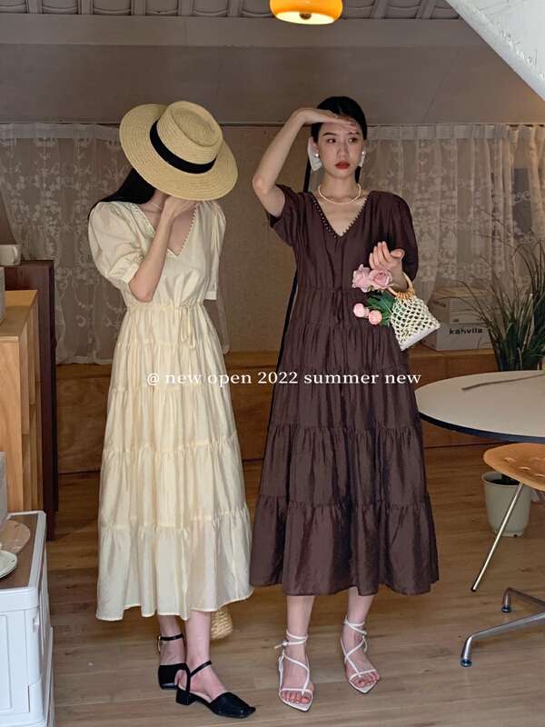 [new open] fashion Korean gentle style V-neck bubble sleeve French minority dress gl22799\zxx