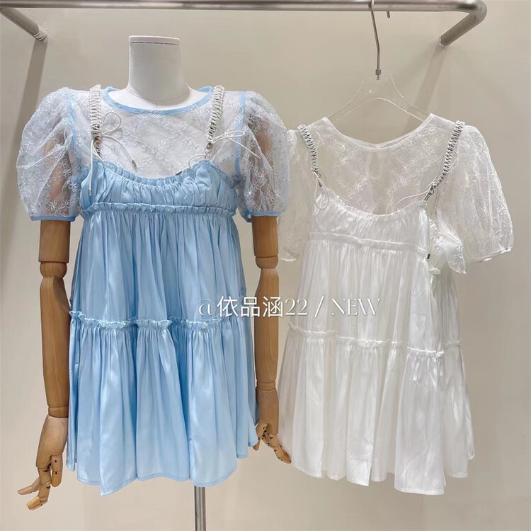 In early summer! [yipinhan] Korean soft wind bubble sleeve lace blouse (only selling blouses) 8938\pcz