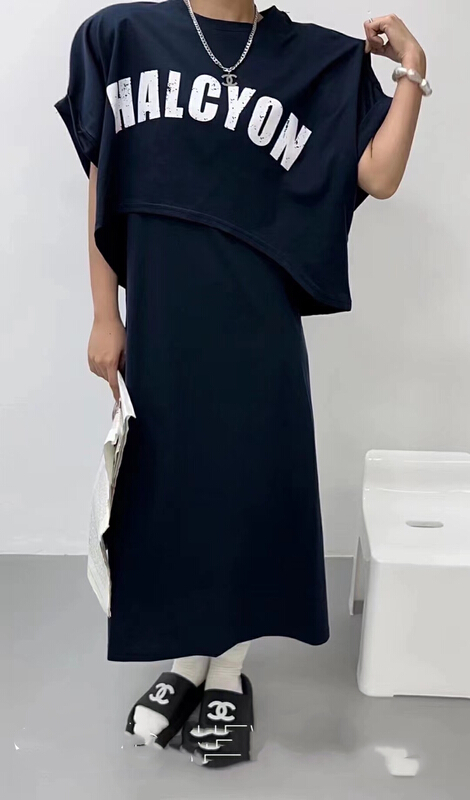 [MI] Korean loose fashion letter short sleeve T-shirt + dress set 9883\pcz