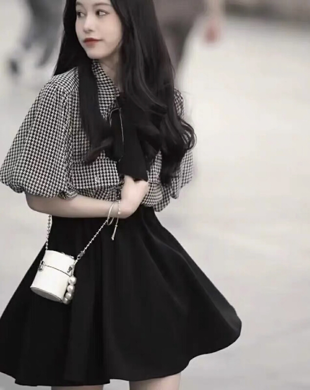[JH] net red lattice small fragrant bird lattice Lantern Sleeve Top + pleated skirt set (with bow tie) 41811\pcz