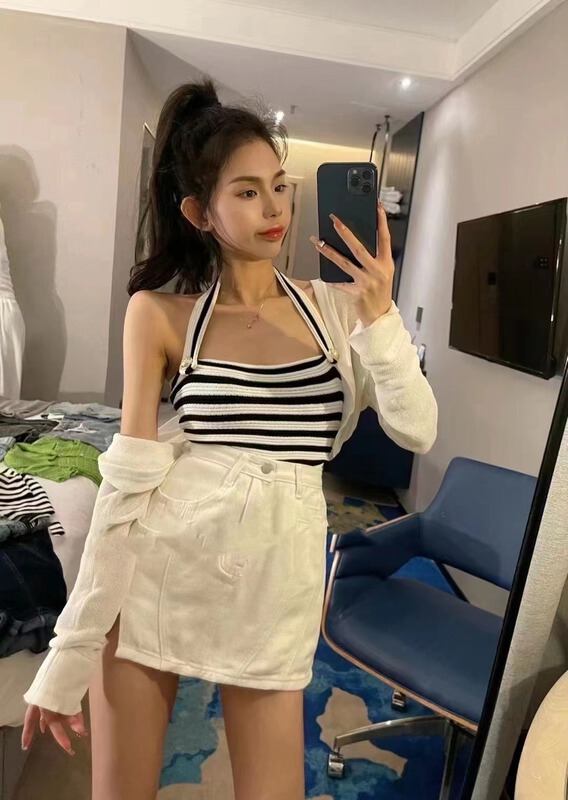 [c.h.z] striped Halter Knit Vest + sunscreen long sleeve blouse set 007764\wtt