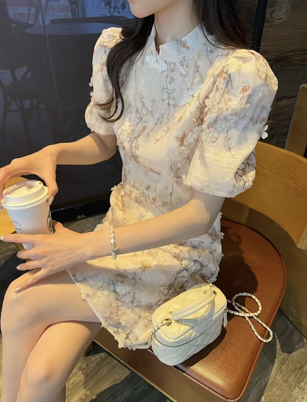 [JH] Xiaoxiang red disc buckle solid Flower Lantern Sleeve Dress 41819\pcz