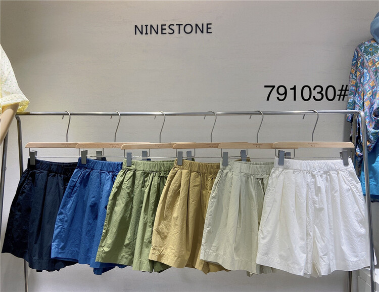 [ninestone nine stones] elastic waist clean comfortable casual shorts 791030\l