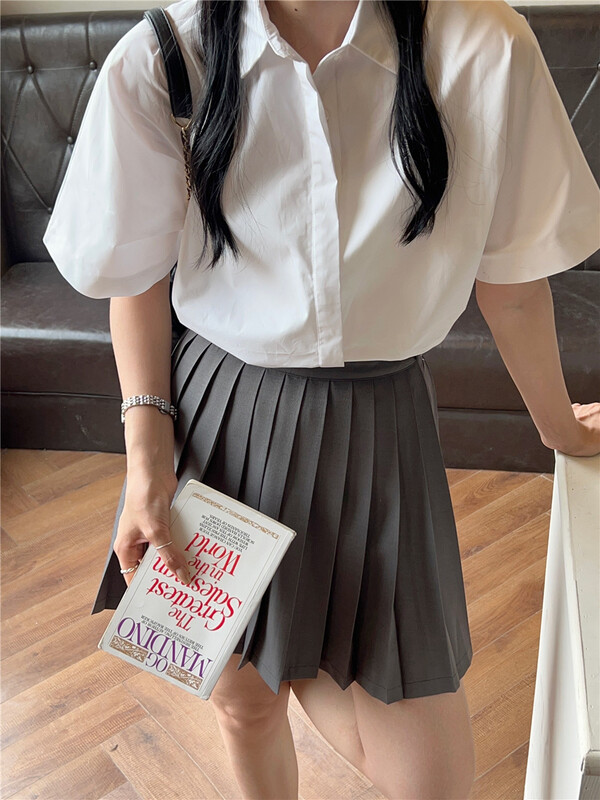 [new categories] fresh, simple and versatile short sleeve shirt 6011\lsw