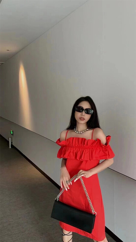 [Yan Zhen] suspender lady dress 87601\pcz