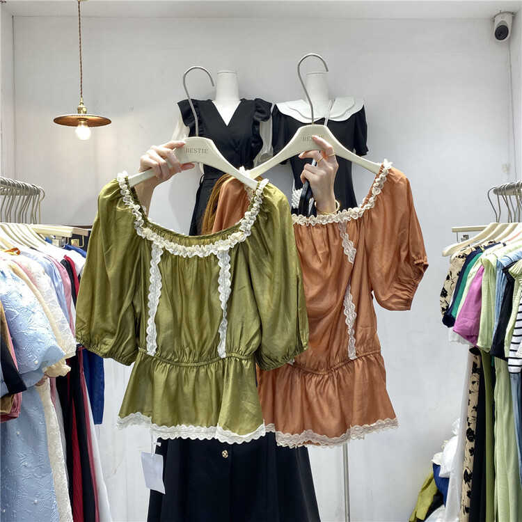 【 bestie 】 Square Neck Lace Edge temperament stitching shirt 1573\hjy