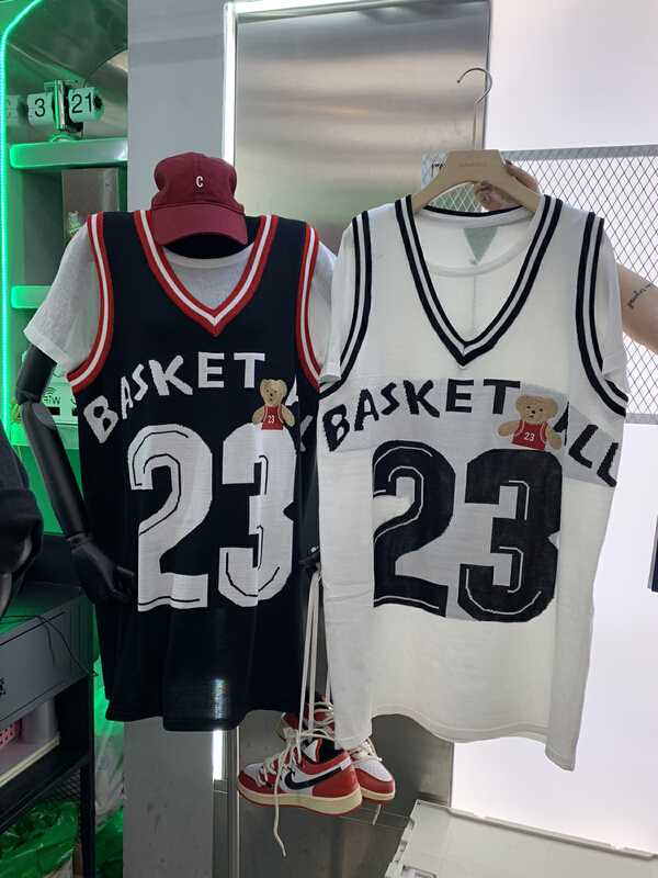 [kakamee] knitted fabric bear embroidery sports suit two piece lazy sports suit 242