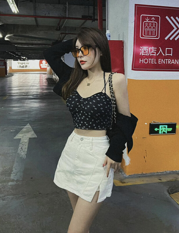 [JH] net red sunscreen cardigan + suspender Vest + wash jeans skirt suit (suit only) 41776\pcz