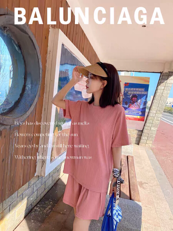 In early summer! [Ziyi family] simple loose short sleeve T-shirt + comfortable and versatile casual pants set ys1-905\wtt
