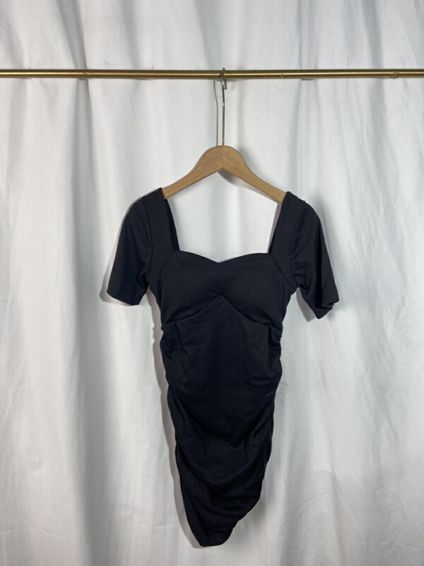 [Yi show shop] small sexy simple wrinkled slim dress 1663\cl