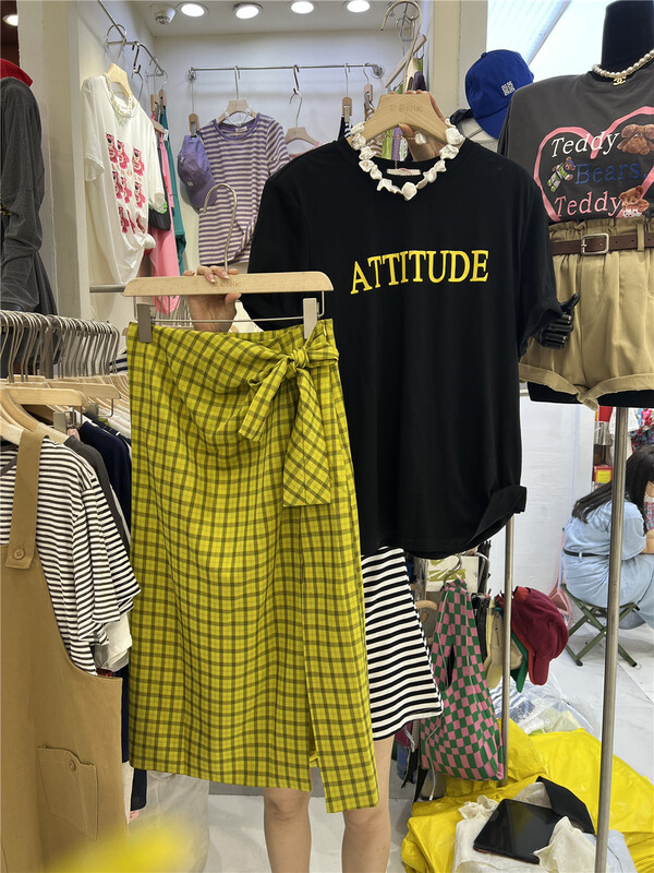 [Naikan Nik] letter round neck short sleeve T-shirt + high waist lady checked skirt set (T-shirt + skirt only) 9719\hyy