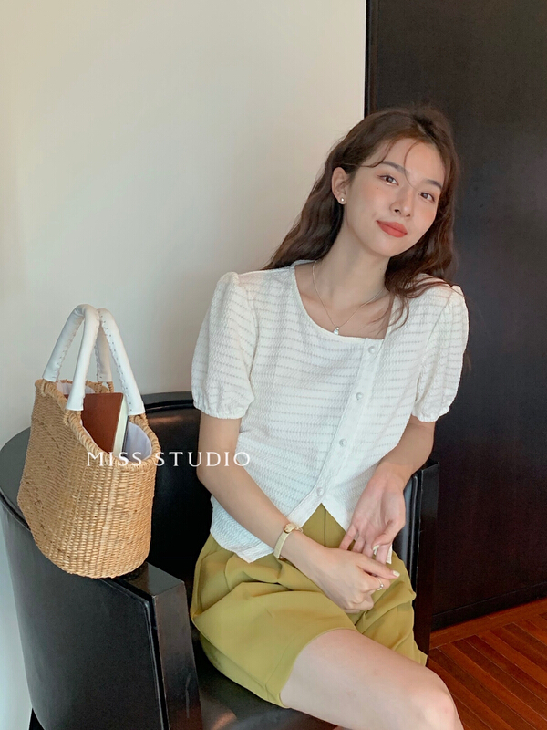 [miss miss home] Korean diagonal Button Waist style shirt F2250