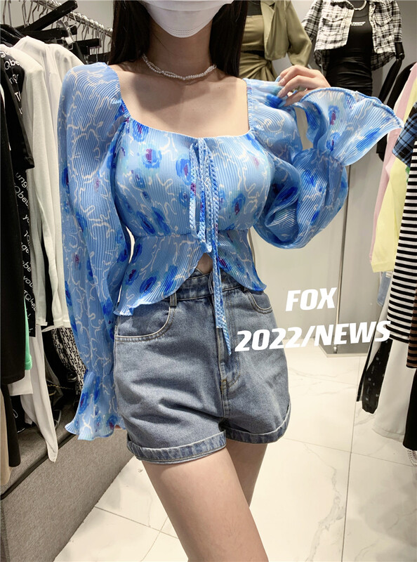[fox] square neck crimp long sleeve short style temperament fresh Decor shirt 8722\wtt