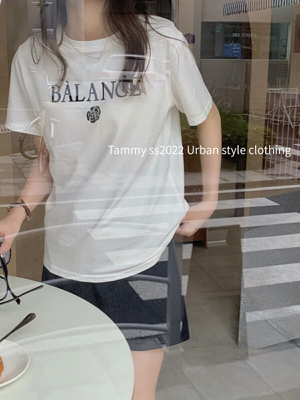 [Tammy] leisure simple Camellia super soft versatile loose slim short sleeve T-shirt 63093\l
