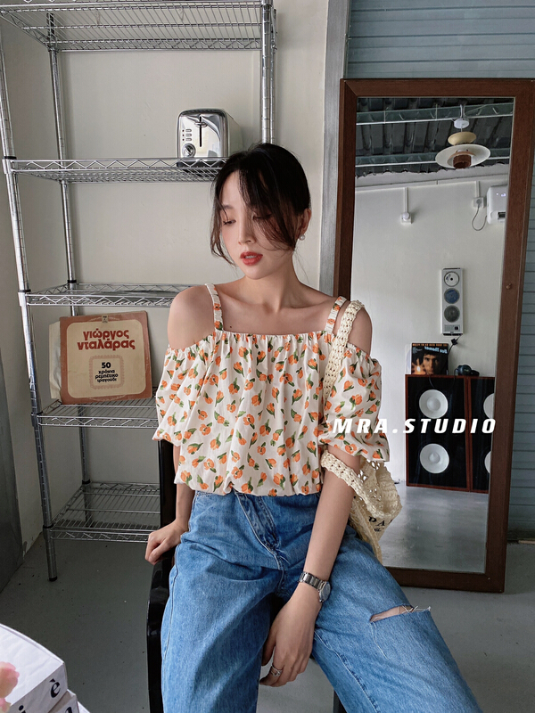 [MRA] design flower sling off shoulder shirt xt5073