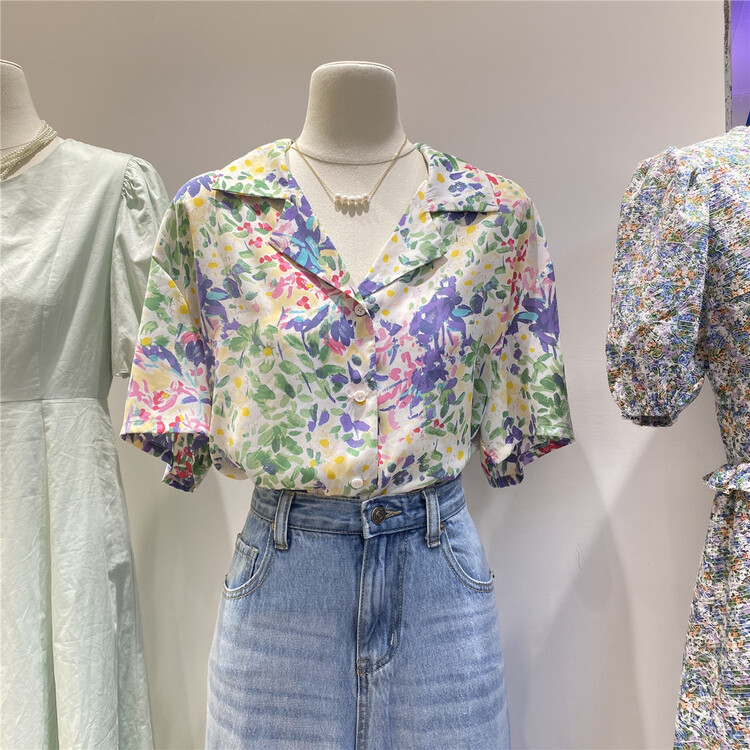 In early summer! [of white] Vintage printed short sleeve shirt 881262\hjy