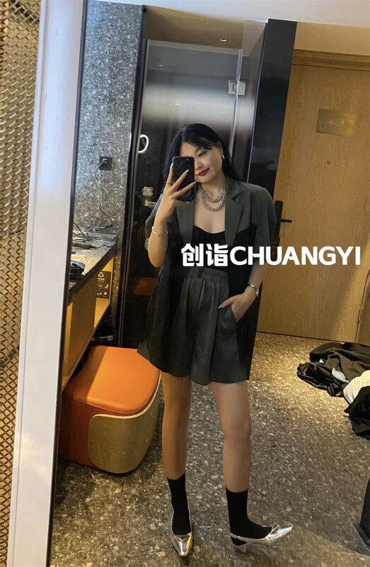 [Chuangyi] splicing Design Hong Kong style suit 5581\lsw