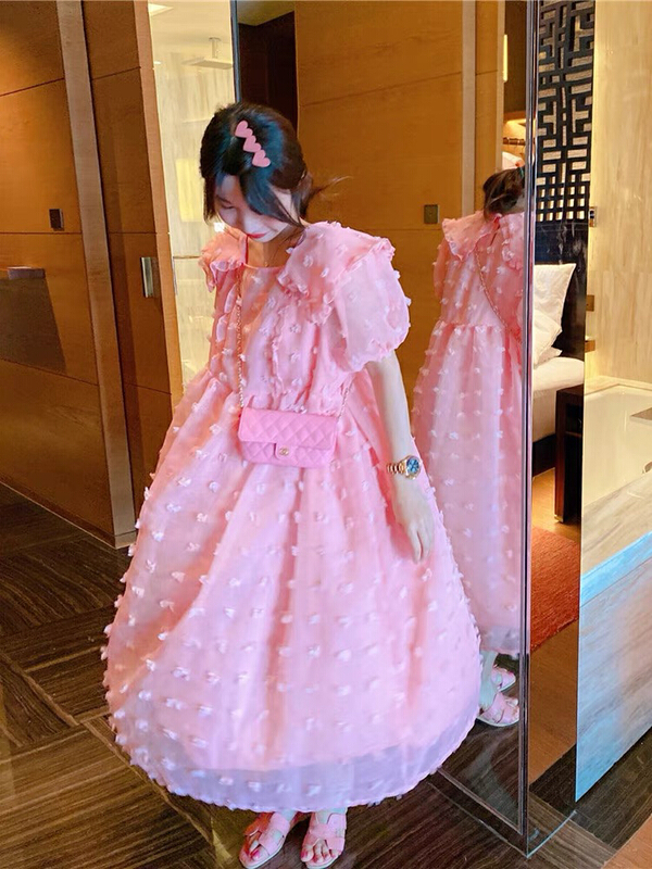 In early summer! [savage] Korean version of exotic doll neck stitched three-dimensional small flower dress e8063\wpl