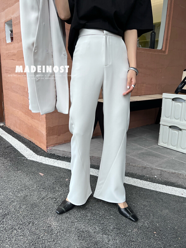 Original price 82.34! [OSHA madeinost] design sense tailoring micro flare advanced sense pants 86026