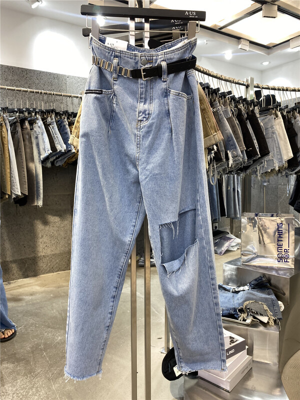 【 aus 】 versatile fashion trend ripped jeans (with belt) 6852-1\lsw