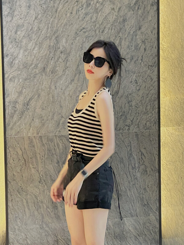 [bobo1972] striped versatile vest vest / suspender vest 221218 only