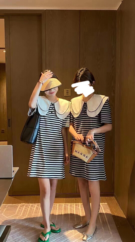 [Xiaolu family] striped double layer doll neck loose dress 80661\wtt