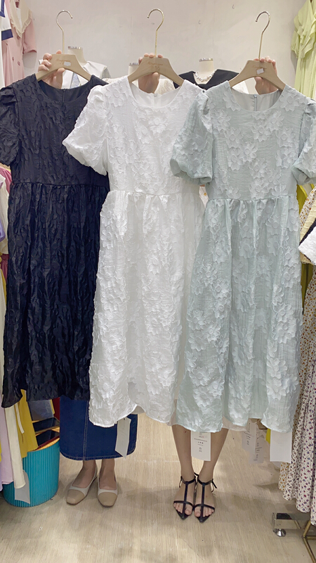 [x.p.g] French bubble sleeve slim dress (with detachable waist rope) 21069\hjy