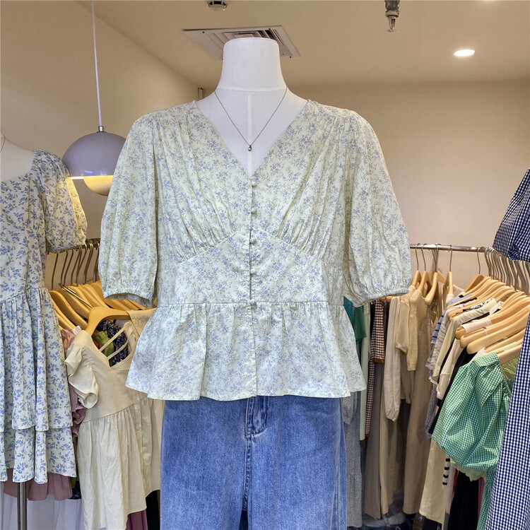 [cepar] Korean version lady V-neck floral shirt 7208\hjy