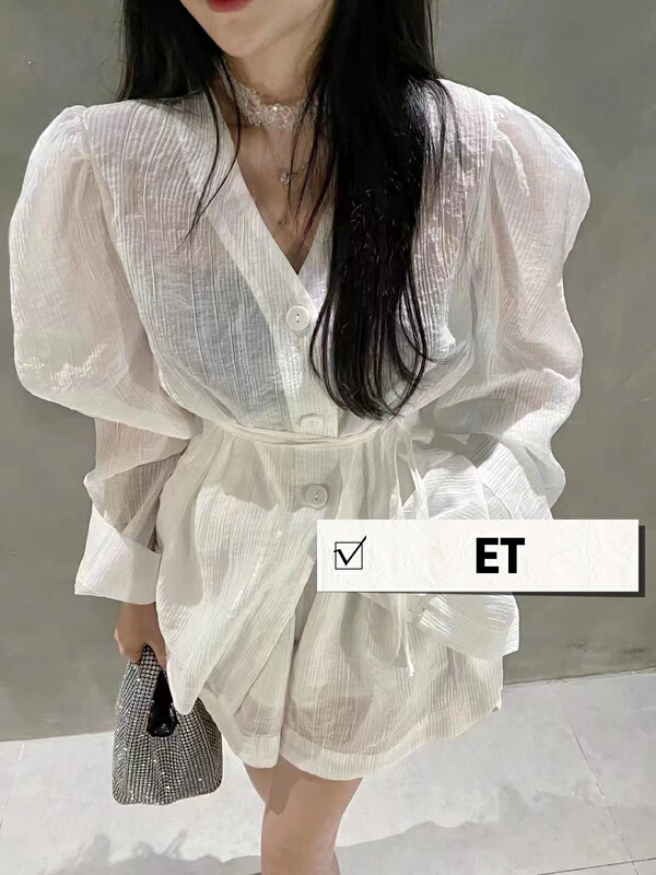 [et] crimped Tencel V-neck bubble sleeve sunscreen shirt + casual Shorts Set (with waist rope) 2006\pcz