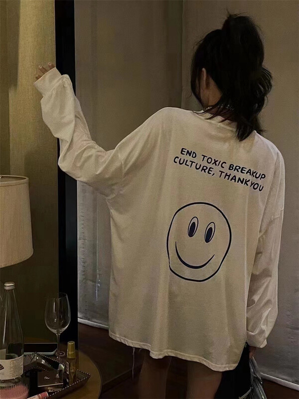 [Hello] Korean alphabet printed loose sun shirt 9602\wtt