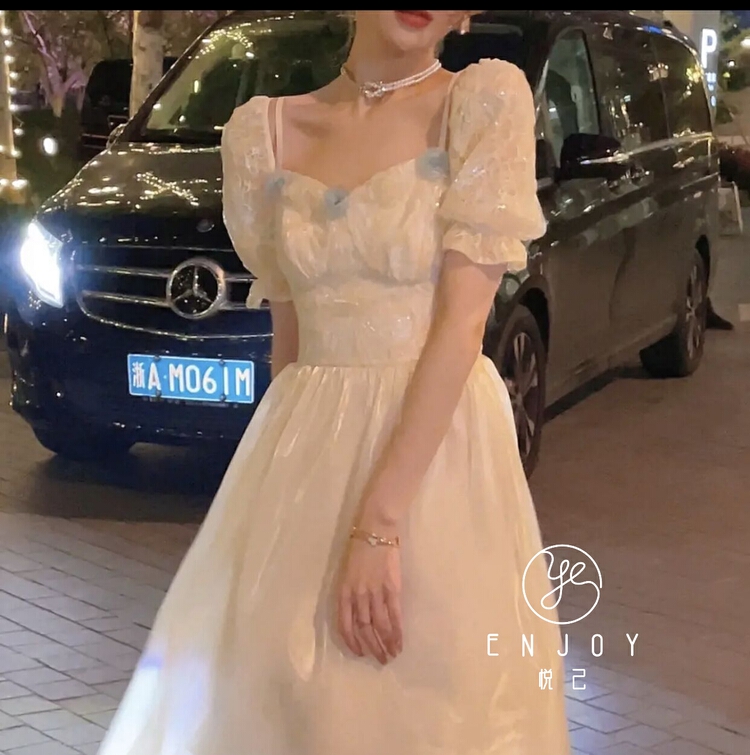 [enjoy · Yueji] lady lace embroidered dress 8822-1\pcz