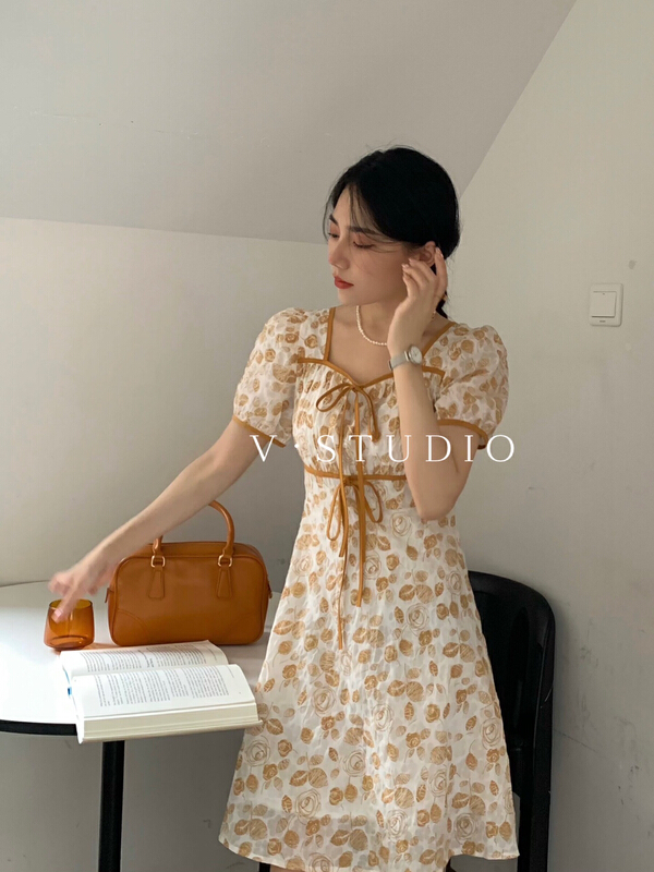 [v.studio] floral crimped short sleeve dress 5261\zjy