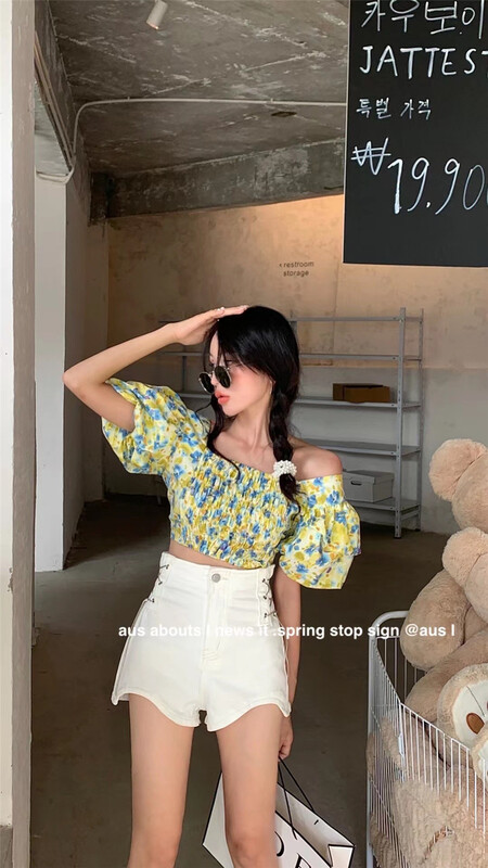 【 aus 】 square neck bubble sleeve floral blouse (only selling blouses) w035\lsw