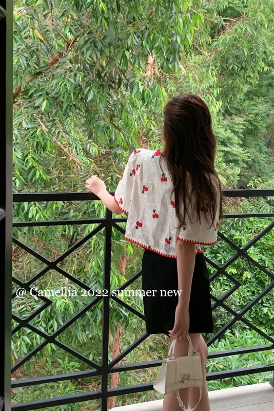 [Camelia] sweet cherry Embroidery Shirt 9806\hjy